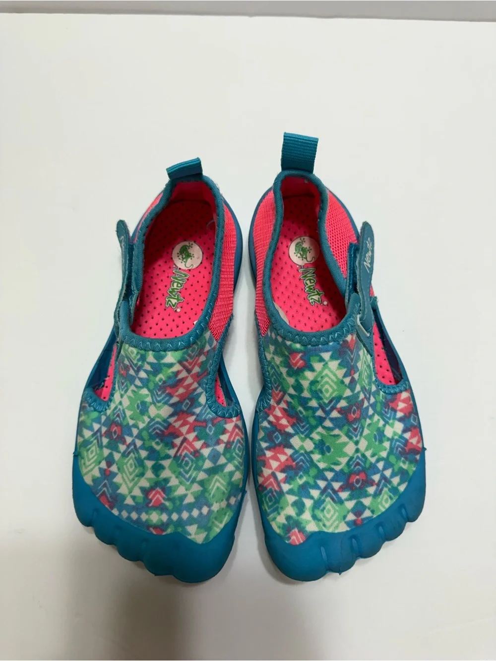 NEWTZ Kids Blue Pink Teal Patterned Slip-On Water Shoes Girl's Sz 11/12